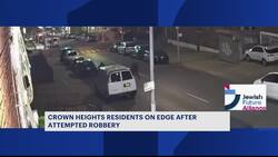Police search for suspects in Crown Heights attempted robbery News Clip