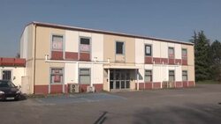 CLEAN : Coronavirus: French steel workers worry as production begins anew News Clip