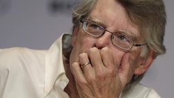 Stephen King complain spurs newspaper subscription drive News Clip