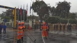 CLEAN : Peruvians react to president dissolving parliament News Clip