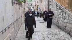 VOICED : Sin milagro en Jerusalen, el Santo Sepulcro permanece cerrado en Pascua News Clip