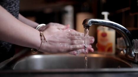 How to wash your hands