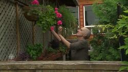 Large surgical tool left inside patient News Clip