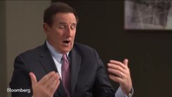 Oracle CEO Hurd Sets Goal to Dominate Apps Market News Clip