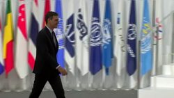 Shinzo Abe greeting Spanish Prime Minister Pedro Sanchez at G20 Summit News Clip