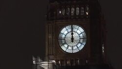 CLEAN : Big Ben rings in the New Year for Londoners once again News Clip