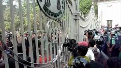 CLEAN : Deadly clashes erupt in Bangladesh as oppo News Clip