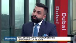 U.A.E. Economy to Growth 2.6% in 2018, StanChart's Khan Says News Clip