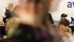 CLEAN : French elections: final stretch for Emmanuel Macron's campaigners News Clip