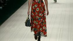 SLOMO - Princess Dana Al Khalifa of Bahrain at Dolce & Gabbana - Runway - Milan Fashion Week Spring/Summer 2019 on September 23, 2018 in Milan, Italy. Stock Footage