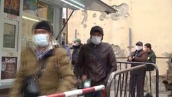 CLEAN : Central Asian migrants squeezed by Russia's virus lockdown News Clip