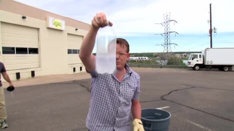 DIY SCI - TRASH CAN ROCKET EXPERIMENT
