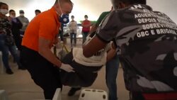 CLEAN : Sao Paulo's second biggest favela organizes its fight against COVID-19 News Clip