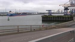 Pre-Brexit stockpiling creates surge in Irish Sea shipping demand News Clip