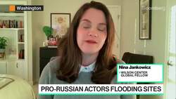 The Russia-Ukraine Standoff on Social Media News Clip