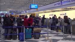 Flights cancelled due to freezing rain in Chicago Instructional Video