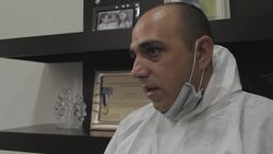 Greek funeral director 'terrified' by pandemic Instructional Video