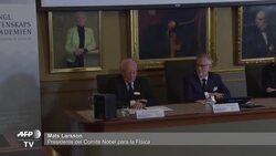 VOICED : Nobel de Fisica para trio de cosmologos News Clip