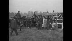 Racehorse "Man o' War" makes appearance in Media, Pennsylvania News Clip