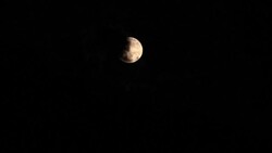 CLEAN : Lebanon: 'strawberry supermoon' rises over Beirut News Clip