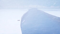Surprisingly large hole found in Arctic’s most stable ice Instructional Video