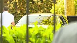 Jeremy Kyle arriving home in Windsor News Clip