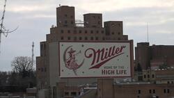 Milwaukee shooter was 'active brewery employee' Instructional Video