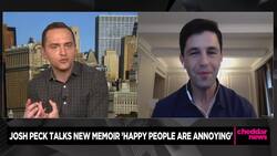 Josh Peck Reflects on Child Stardom in New Memoir, Discusses ‘How I Met Your Father’ News Clip