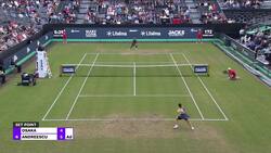 Andreescu takes down former world No. 1 Osaka to reach the semis in the Netherlands News Clip