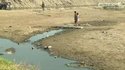 CLEAN : Images of early hours on the Guatemala Mexico border News Clip