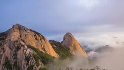 Timelapse of Sunrise at Bukhansan Mountain in Seoul City.Bukhansan National Park,South Korea. Stock Footage