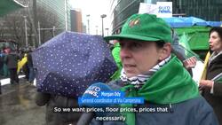 Watch: Angry farmers block streets, dump manure and clash with police in Brussels News Clip