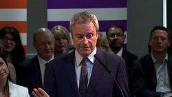 Gavin Esler speaking at launch of Change UK party News Clip