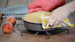 Freshly baked peach pie. Delicious cake with peaches Stock Footage