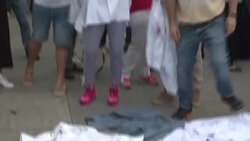 CLEAN : Madrid chefs protest continued ban on industry reopening News Clip