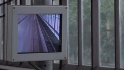 CLEAN : Moscow tests facial recognition payment system on metro News Clip