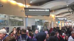 American recounts being stuck in dirty clothes for days on stranded flight Instructional Video