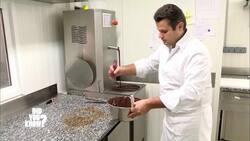 Edible Artistry: Crafting Stunning Desserts and Chocolate Wearables Instructional Video