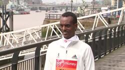 Tamirat Tola posing for photos News Clip