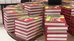 VOICED : "Jack y la gran aventura del cerdo de Navidad", la nueva novela de J. K. Rowling News Clip