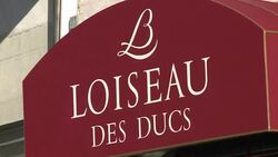 CLEAN : FILE: Michelin star awarded 11 years after News Clip