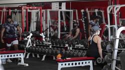 Calif. gym reopens in defiance of closure order News Clip