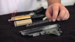 How Do Airsoft Guns Work? Instructional Video