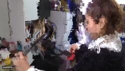 Greece: Refugee aid groups come under attack from locals News Clip