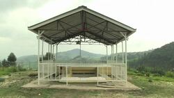 CLEAN : Survivors remember Rwanda massacre ahead o News Clip