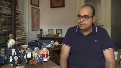 Artist gets creative with clay figures and light photography News Clip