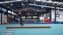 Elementary gymnastics - Beam - 4 backwards walking Instructional Video