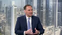 Deutsche Bank CFO Von Moltke on Earnings, Trading, Interest Rates News Clip