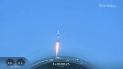 SpaceX Sends 60 More Satellites Into Orbit News Clip