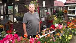 Reform councillor steps down after a month so wife can enter garden competition News Clip
